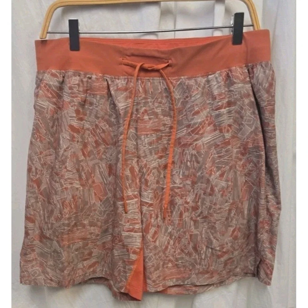 LULULEMON Pace Breaker Shorts Mens Large L Orange Gray Unlined Running Gym Adult